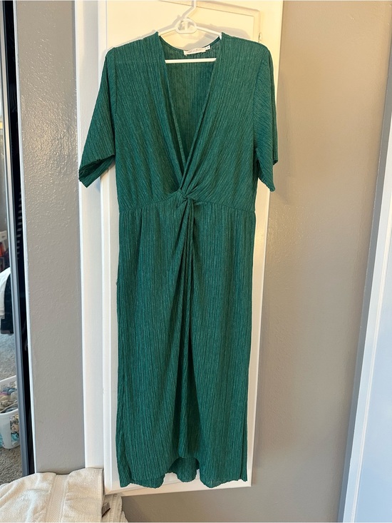 All in Favor Dresses & Skirts - All in Favor Dolman Plisse Knot tied -Front Emerald Green Midi Dress